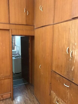 Furnished Amenities in 3 BHK Apartment at Shivaji Co Operative Housing Society – for Rent