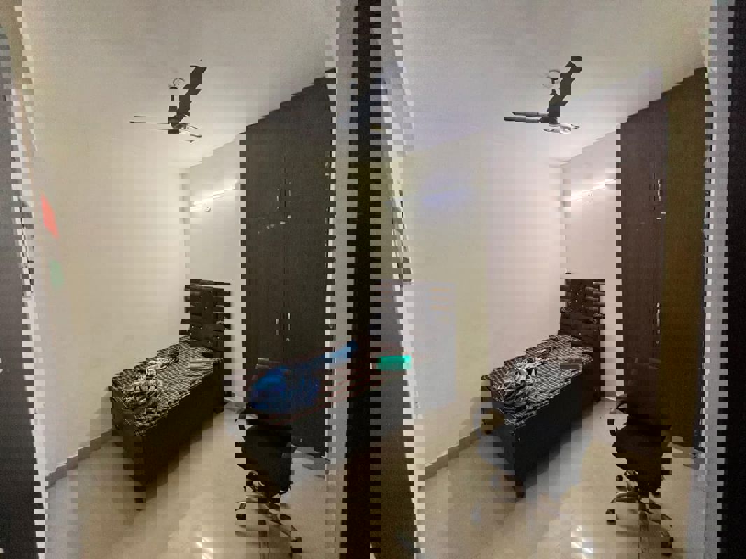 3 BHK 1250 Sq.Ft. Apartment in Uninav Heights Phase I