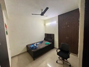3 BHK Apartment For Rent in Uninav Heights Phase I, Raj Nagar Extension