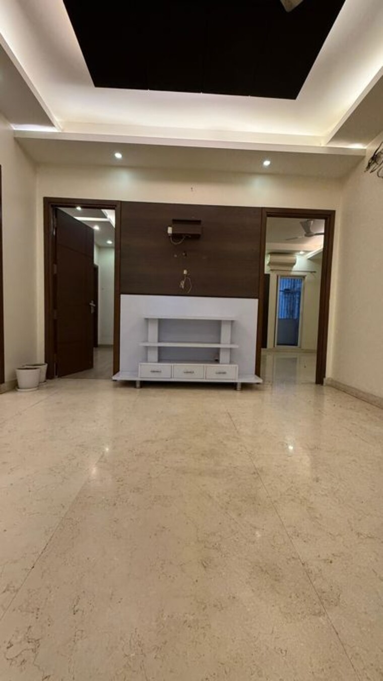 Living Room, sushant lok i 3 Bedroom 215 Sq.Yd. Builder Floor In Sushant Lok I Gurgaon 10329741