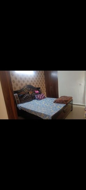 Bedroom in 2.5 BHK Apartment at Supertech Cape Town, Sector 74 – for Rent