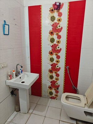 Bathroom in 3 BHK Independent House at Panchkula Urban Estate – for Rent