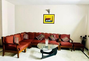 Team Area in 3 BHK Apartment at Banjara Hills – for Sale