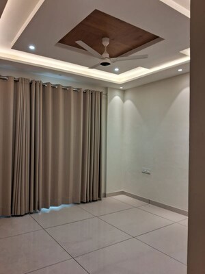 Building Lobby in 4 BHK Builder Floor at Sector 12 Panchkula – for Rent