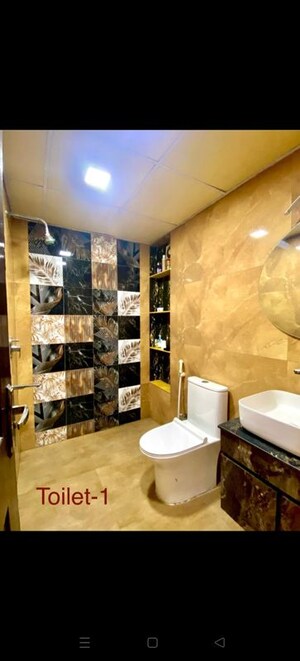 Living Room in 2.5 BHK Apartment at Supertech Cape Town, Sector 74 – for Rent