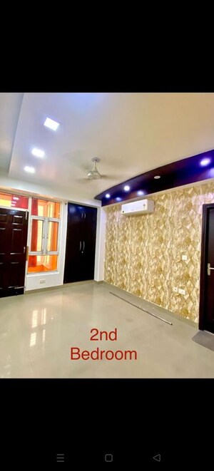 Furnished Amenities in 2.5 BHK Apartment at Supertech Cape Town, Sector 74 – for Rent