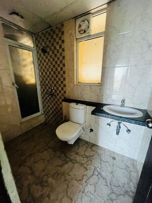 Bathroom in 2.5 BHK Apartment at Nimbus The Hyde park, Sector 78 – for Rent