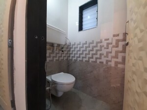 Bathroom in 1 BHK Apartment at Goregaon West – for Rent