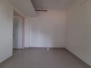 Room in 1 BHK Apartment at Goregaon West – for Rent