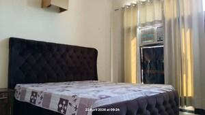 Bedroom in 2 BHK Builder Floor at Sector 38 – for Rent
