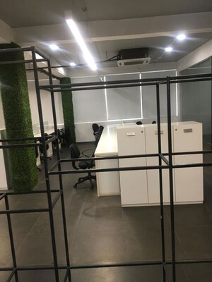 Furnished Amenities in  Office Space at Palasia Square – for Rent