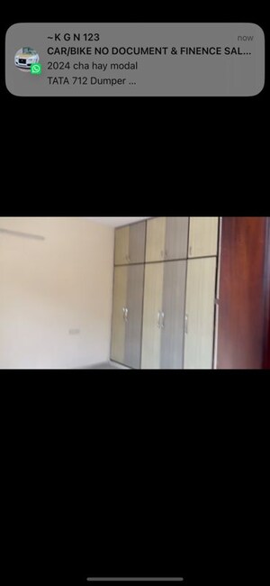 Room in 3 BHK Builder Floor at Sector 21 – for Rent