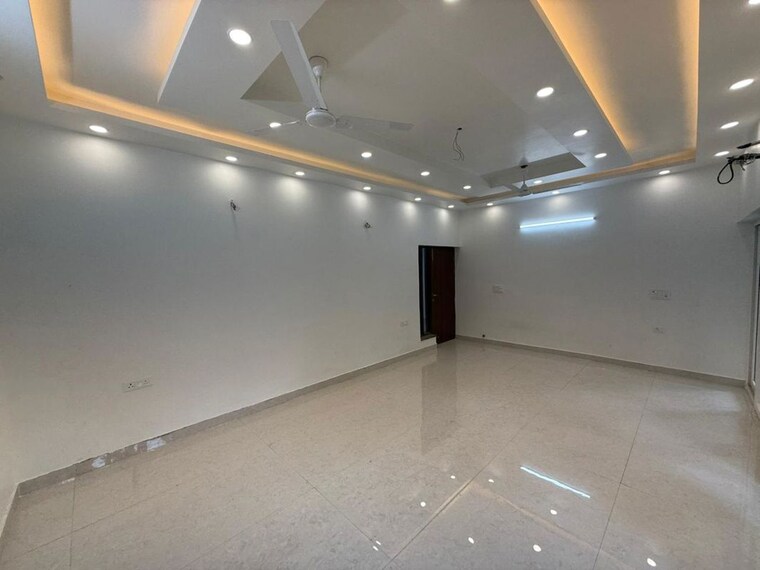 Floor Plan, lajpat nagar iii Commercial Office Space 2000 Sq.Ft. In Lajpat Nagar Iii Delhi 10329985