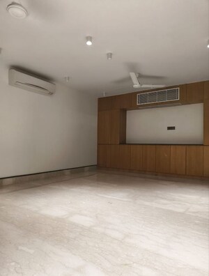 4 BHK Builder Floor For Rent in Safdarjung Enclave