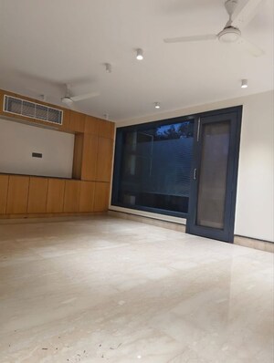 Living Room in 4 BHK Builder Floor at Safdarjung Enclave – for Rent