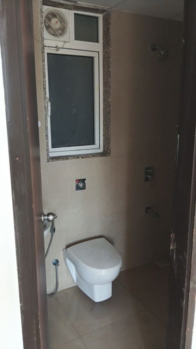 Bathroom, runwal-forests 1.5 Bedroom 487 Sq.Ft. Apartment In Kanjurmarg West Mumbai 10329999