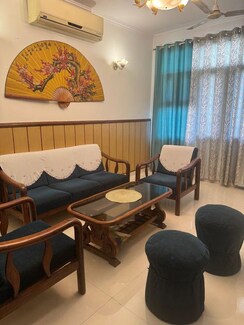 3 BHK + Store Room Apartment For Rent in RWA Apartments Sector 51