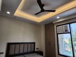 1 BHK Builder Floor For Rent in Sector 32