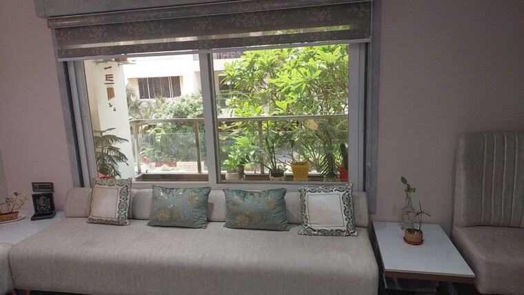 Balcony, paras-urbane-park-phase-ii 3.5 Bedroom 2750 Sq.Ft. Apartment In Bawaria Kalan Bhopal 10330029