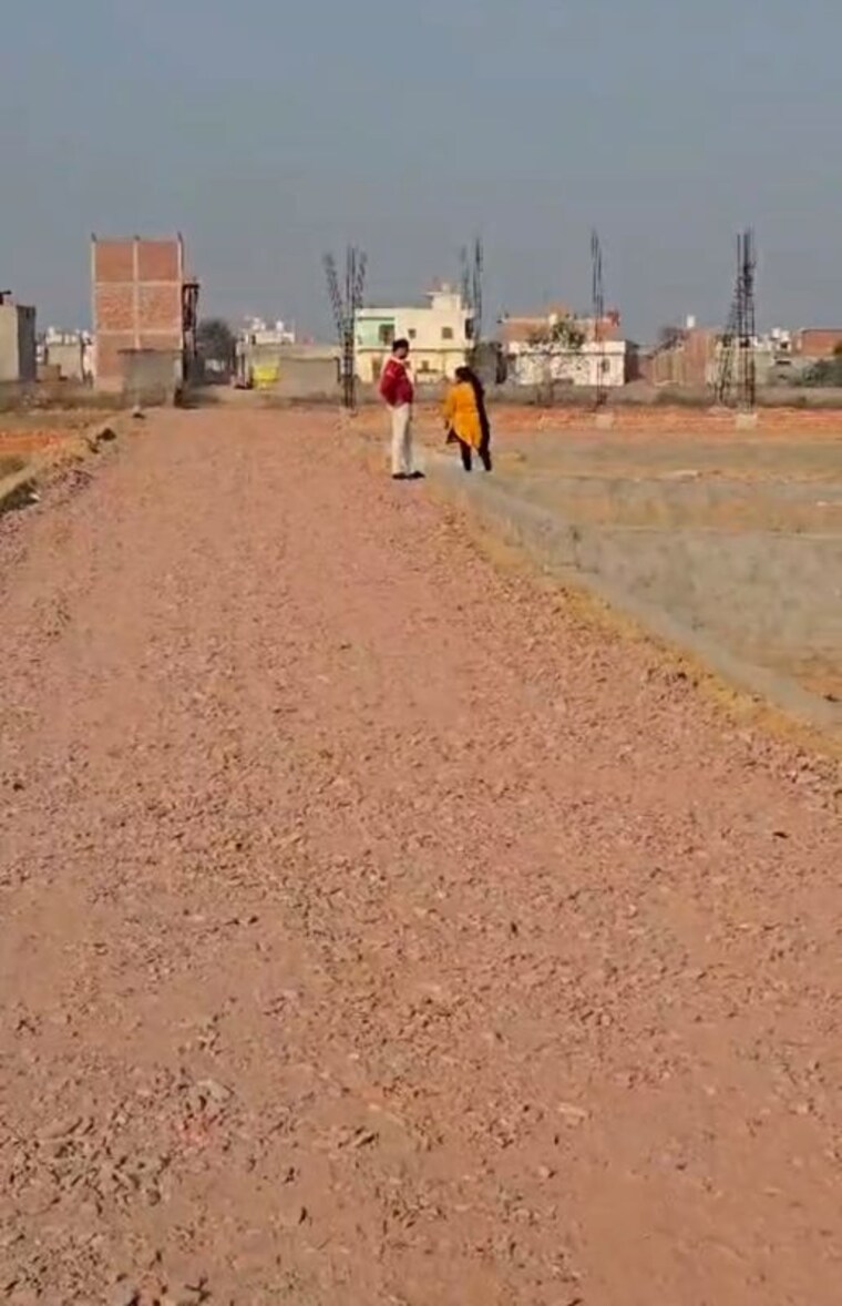 undefined, saini  49 Sq.Yd. Plot In Saini Greater Noida 10330094