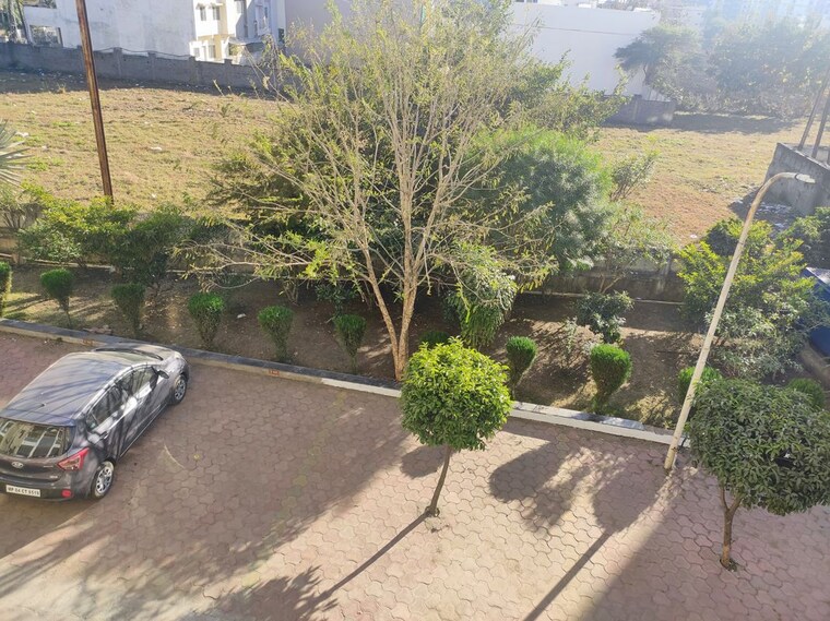 Garden, salaiya 3 Bedroom 3385 Sq.Ft. Apartment In Salaiya Bhopal 10330101