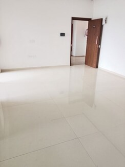 2 BHK Apartment For Rent in Runwal The Central Park