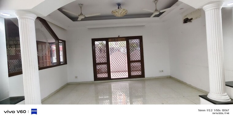 Bedroom, rwa-apartments-sector-41 5 Bedroom 153 Sq.Mt. Independent House In Sector 41 Noida 10330107