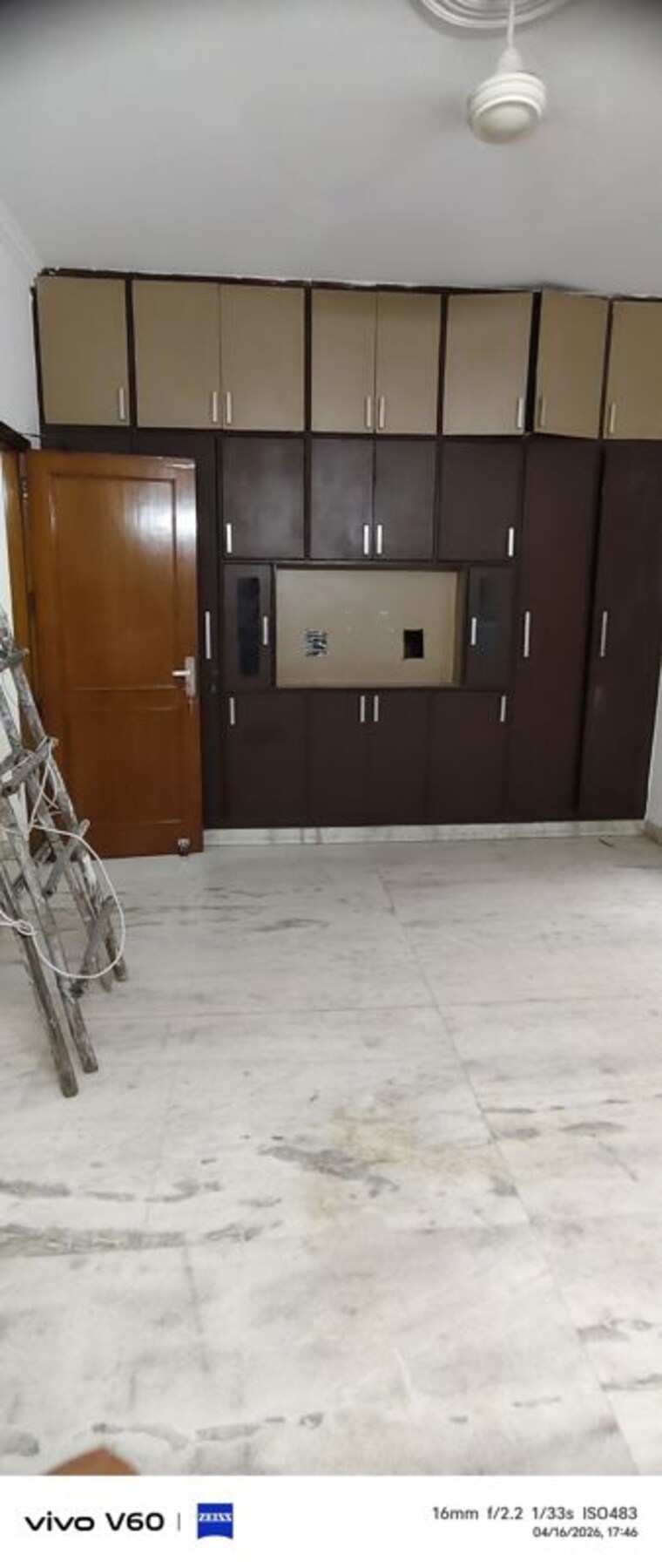 Room, rwa-apartments-sector-41 5 Bedroom 153 Sq.Mt. Independent House In Sector 41 Noida 10330107