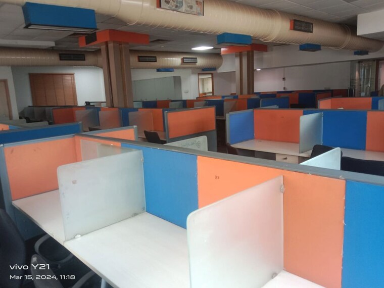 Team Area, sector 63 Commercial Office Space 8700 Sq.Ft. In Sector 63 Noida 10330115