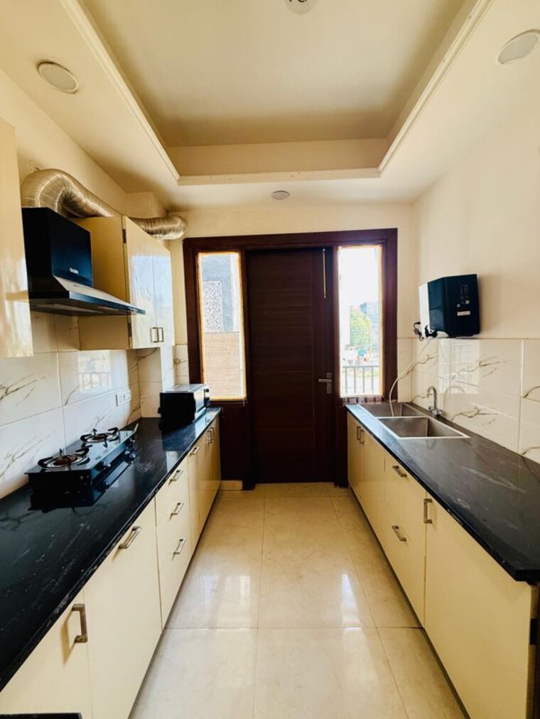 Kitchen, sector 52 1 Bedroom 710 Sq.Ft. Builder Floor In Sector 52 Gurgaon 10330149