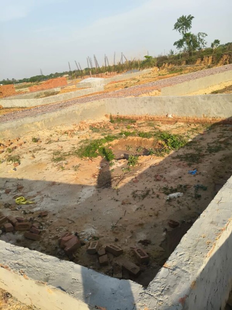 undefined, saini  80 Sq.Yd. Plot In Saini Greater Noida 10330158