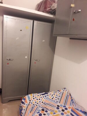 Bedroom in  Pg at Rambaug Colony – for Rent