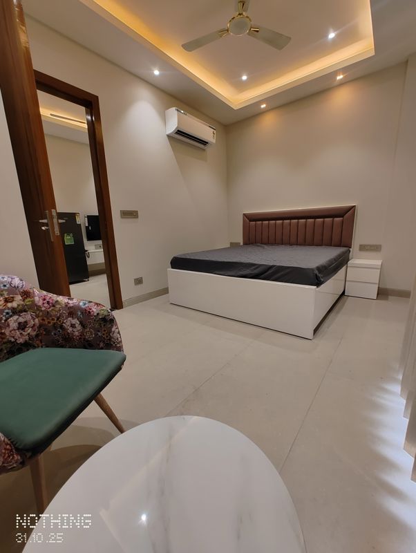 1 BHK Builder Floor For Rent in Sector 52
