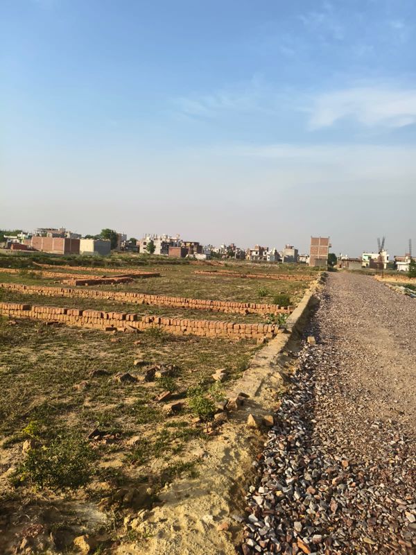 Plot For Sale in Saini
