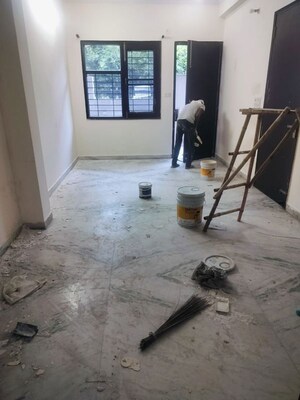 Living Room in 1 BHK Builder Floor at Sector 52 – for Rent