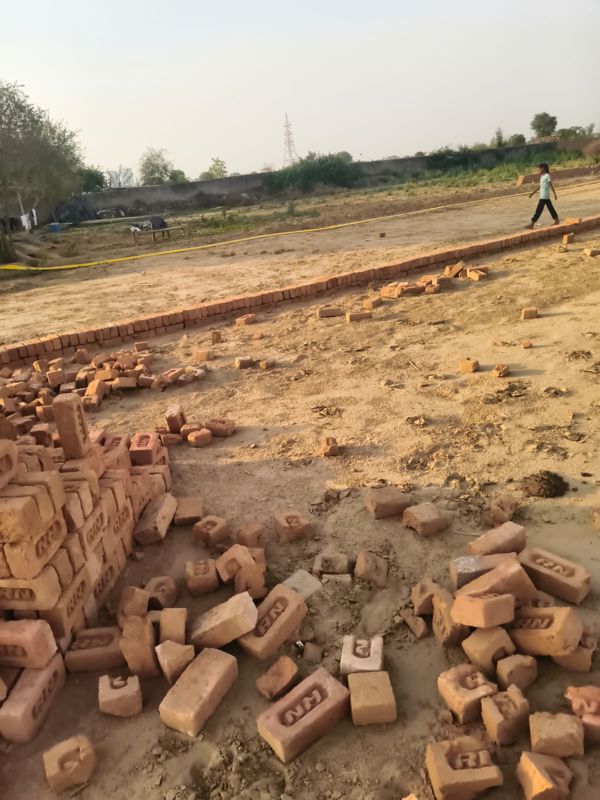 Plot For Sale in Saini
