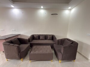 1 BHK Builder Floor For Rent in Sector 52