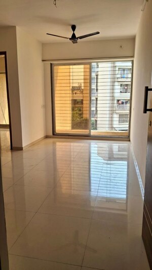 2 BHK Apartment For Rent in Guru Atman, Ulwe