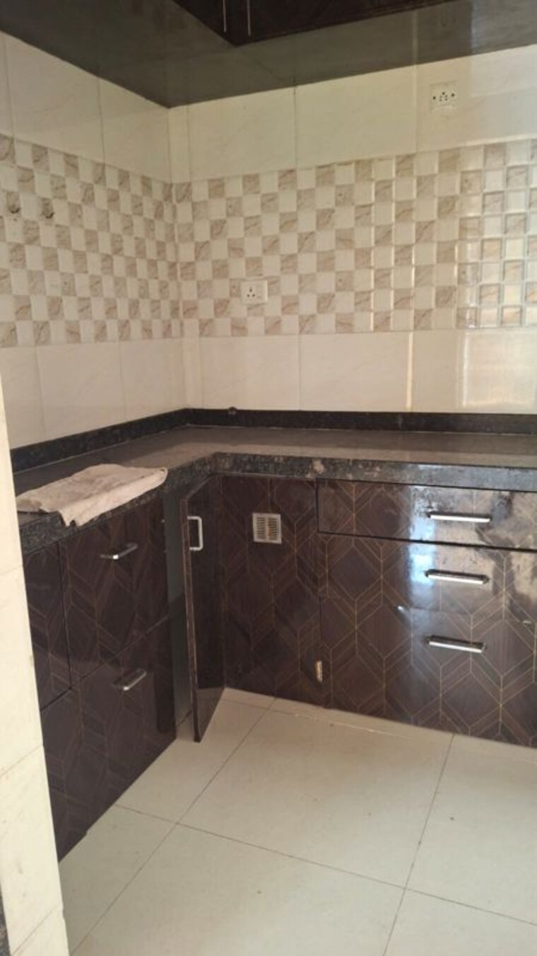 Kitchen, guru-atman 2 Bedroom 1000 Sq.Ft. Apartment In Ulwe Navi Mumbai 10330251