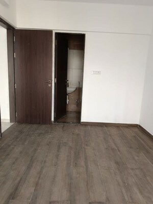 Room in 2 BHK Apartment at Aishwaryam Comfort Gold, Akurdi – for Rent