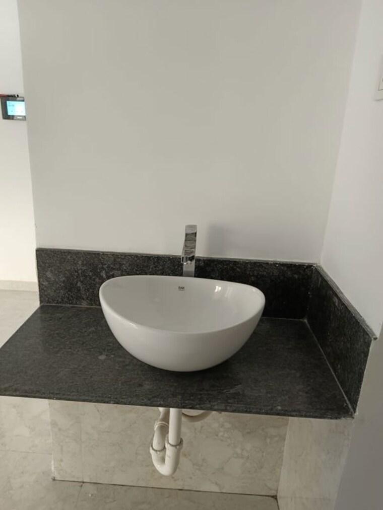 Bathroom, aishwaryam-comfort-gold 2 Bedroom 1000 Sq.Ft. Apartment In Akurdi Pune 10330175