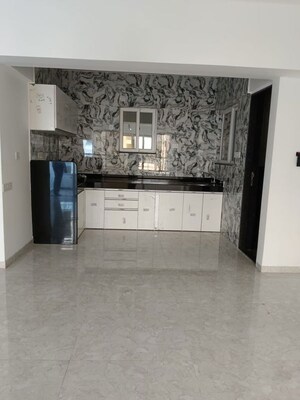 Room in 2 BHK Apartment at Aishwaryam Comfort Gold, Akurdi – for Rent