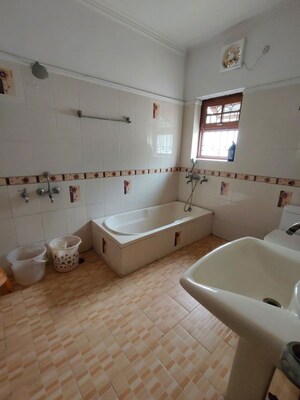 Team Area in 2 BHK Builder Floor at Indira Nagar – for Rent