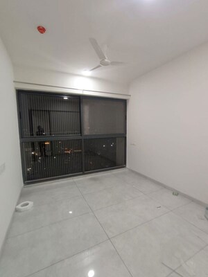 Room in 2 BHK Apartment at Mantra Meraki, Akurdi – for Rent