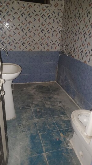Bathroom in 2 BHK Builder Floor at Indira Nagar – for Rent