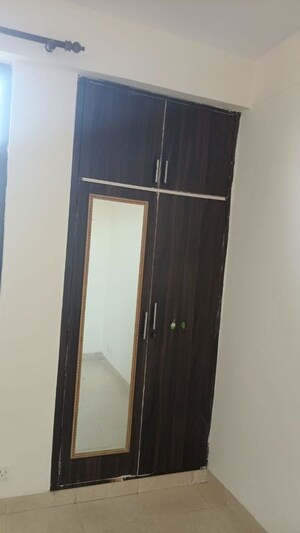 Furnished Amenities in 3 BHK Apartment at Tulip Orange, Sector 70 – for Rent