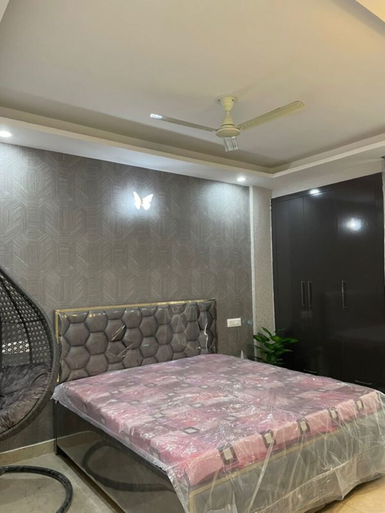 Bedroom, bollywood-esencia 3 Bedroom 1953 Sq.Ft. Apartment In Ghazipur Zirakpur 10330329