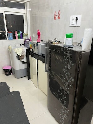 Team Area in 1 BHK Apartment at Sugee Atharva, Prabhadevi – for Rent