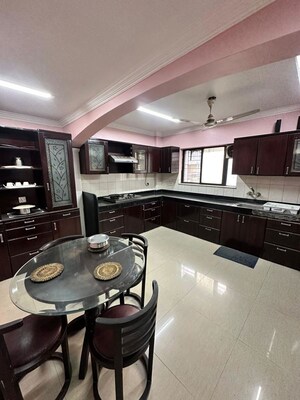 Team Area in 3 BHK Apartment at Srpf – for Rent