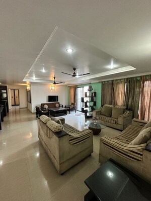 Living Room in 3 BHK Apartment at Srpf – for Rent